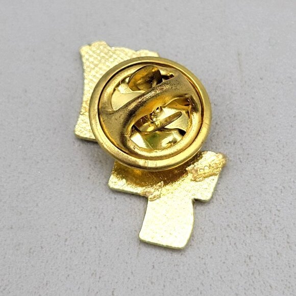 Vintage Triple 777 Red White and Blue Enamel Gold Tone Lapel Hat Pin - Picture 2 of 5